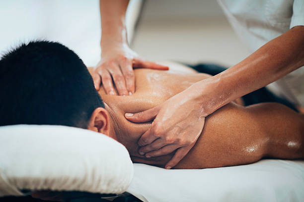 Sports Massage Oil for Professionals by Be Natural